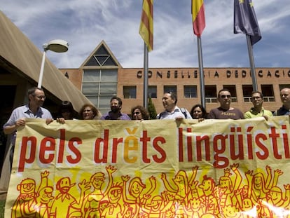 Protesta d'Escola Valenciana l'any 2010.