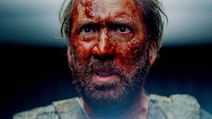 Nicolas Cage, en un fotograma de la película 'Mandy', de Panos Cosmatos.