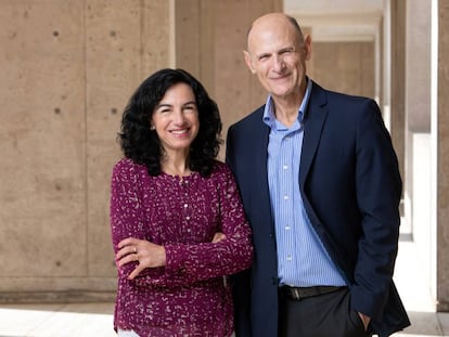 Os pesquisadores Concepción Rodríguez e Juan Carlos Izpisúa, do Instituto Salk.