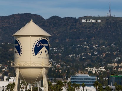 Paramount decide pausar su fusión con Warner durante un máximo de un año