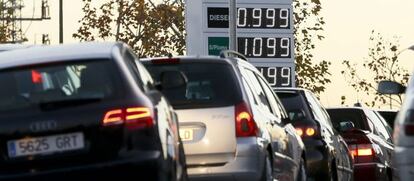 Fotografia de una gasolinera en el madrileño del distrito de Carabanchel.