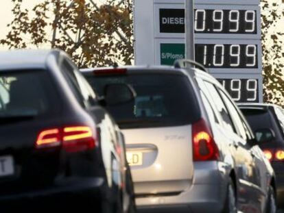 Fotografia de una gasolinera en el madrile&ntilde;o del distrito de Carabanchel.