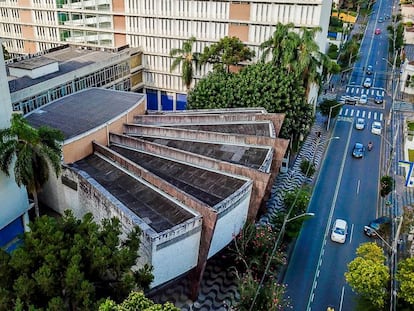 Universidade Federal do Paraná.