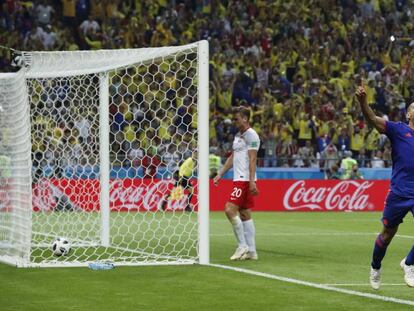 Falcao celebra el segundo gol para Colombia. 