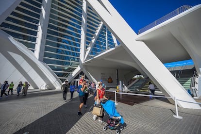 Un funeral de Estado, laico y sin intervenciones políticas para rendir homenaje a las víctimas de la dana un año después
