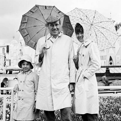 Mel Ferrer, con Audrey Hepburn y el hijo de ambos, Sean.