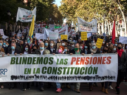 Manifestación en Madrid en defensa del blindaje de las pensiones en la Constitución, el pasado 13 de noviembre.