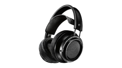 Auriculares de la Fiesta de la Ofertas Prime sobre fondo blanco.