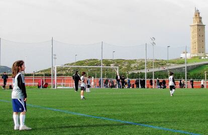 Partido de fútbol base