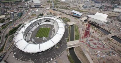 Vista aérea del Estadio Olímpico para los Juegos Olímpicos de Londres 2012.