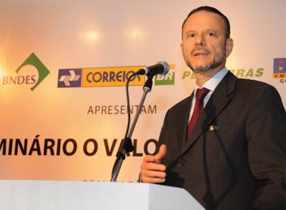 Luciano Coutinho, presidente del Banco Nacional de Desarrollo de Brasil (BNDES).