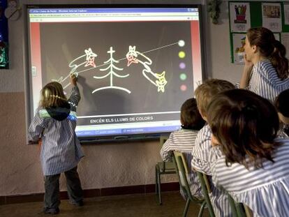 Una clase del centro escolar Sant Jordi del municipio de Vilassar de Dalt, en Catalu&ntilde;a.