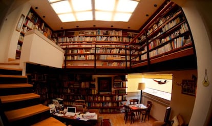 Biblioteca de la mexicana Alejandra Alcántara
