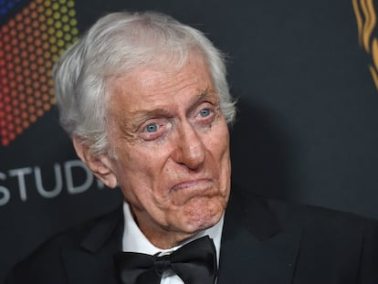 El actor Dick Van Dyke asiste a la gala de los premios BAFTA el 27 de octubre de 2017, en Beverly Hills, California, EE UU.