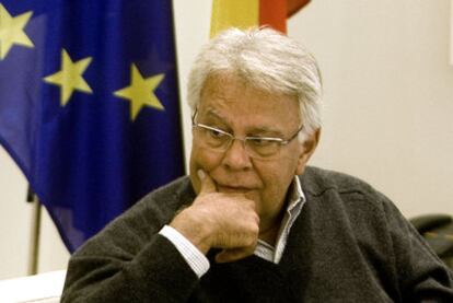 Felipe González.