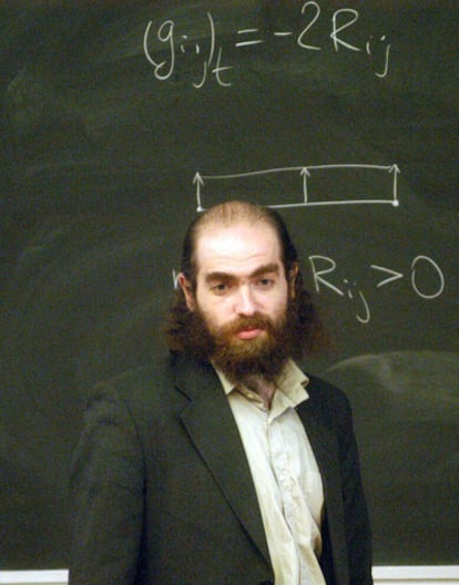 Grigori Perelman, tras resolver la conjetura de Poincaré, dejó su trabajo en el prestigioso Instituto Steklov, de Moscú, en el año 2005, y anunció que abandonaba las matemáticas.