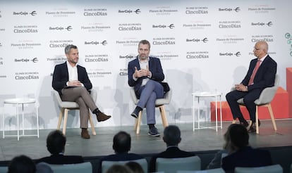 Nacho Torres (Ibercaja), Rodrigo García de la Cruz (Finnovating) y José Antonio Vega (CincoDías)