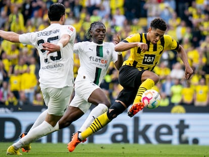 Jude Bellingham durante un partido de la Bundesliga entre el Borussia Dortmund y el Mönchengladbach.