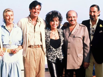 De izquierda a derecha: Margit Ohlson, George Hamilton, Elizabeth Taylor, Adnan Khashoggi y Jaime de Mora y Aragón.