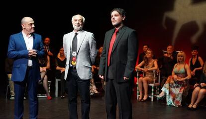 Chema Carde&ntilde;a, Juan Carlos Gar&eacute;s y David Campillo, anoche, en la gala del aniversario de Arden.