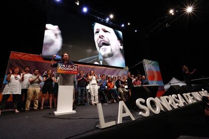 Pablo Iglesias en el mitín de fin de campaña de Unidos Podemos en Madrid Rio.