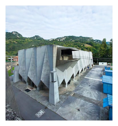 Central hidroeléctrica de Proaza, 1964-1968, de Joaquín Vaquero Palacios.