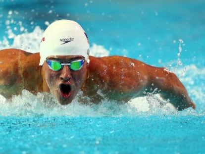 Lochte, consigui&oacute; el mejor tiempo en la clasificaci&oacute;n de los 100m mariposa en el que compiti&oacute; Mu&ntilde;oz.