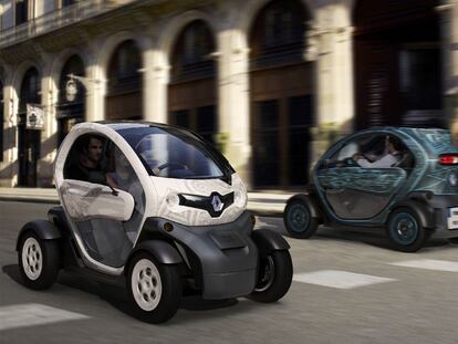 El Twizy se venderá sin puertas (versión básica) o con medias puertas sin ventanillas (en la imagen).