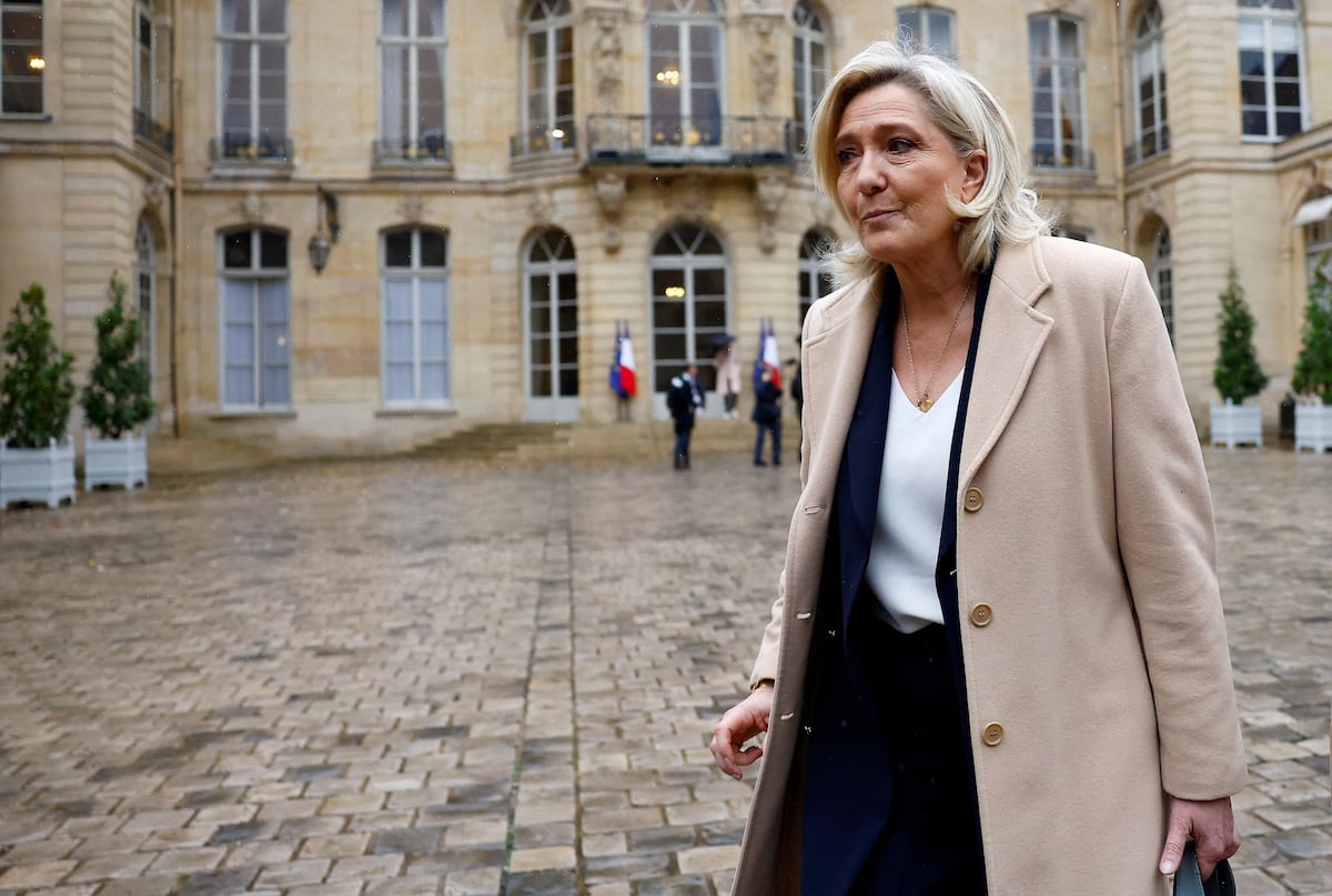 Le Pen puts pressure on the French Government with a motion of censure if it does not modify its budgets