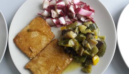 Mis hijos se zamparon los filetes de tofu rebozados sin importarles siquiera lo que era. Receta muy fácil y buenísima de @Soyvegana_jenny