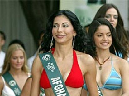 Vida Samadzi, Miss Afganistán 2003.
