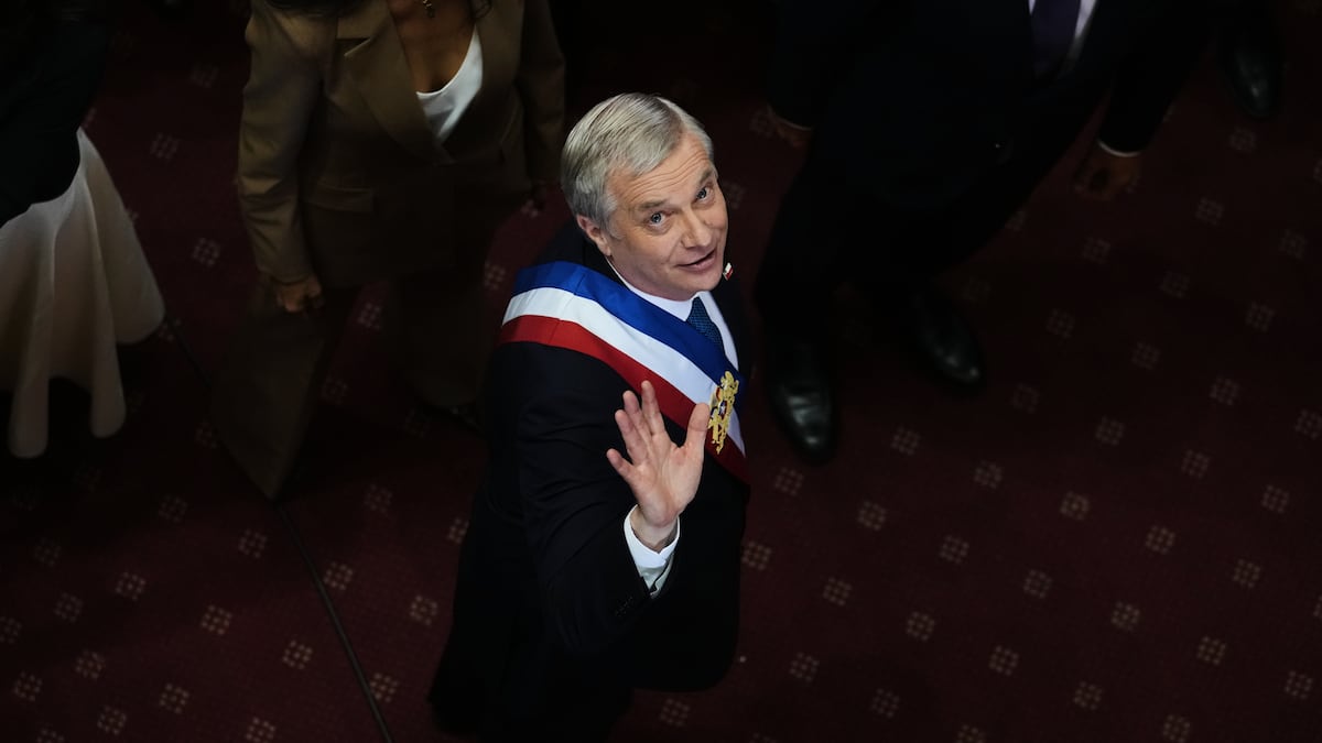 Chile begins its most conservative era with Kast’s ‘emergency government’