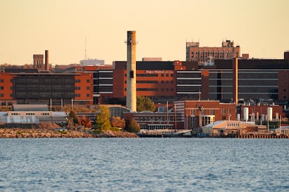 Panorámica de Erie, ciudad de Pensilvania de tradición industrial a las orillas del lago del mismo nombre, en octubre de 2020.