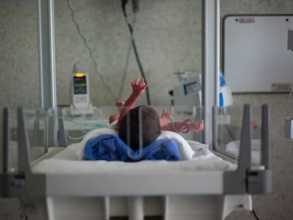 Un recien nacido en el área de urgencias del Hospital Materno Perinatal “Mónica Pretelini Sáenz” del Estado de México, el pasado 25 de mayo.