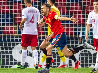 Dani Ceballos celebra su gol ante Polonia.