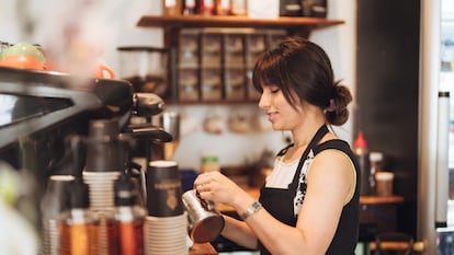 El gusto por el buen café ha transformado el momento de taza de los españoles en toda una experiencia, y la buscan tanto en su casa como en la hostelería.