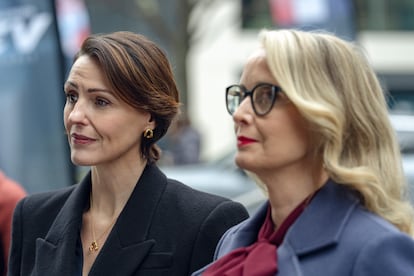 Suranne Jones y Julie Delpy, en el segundo episodio de 'Rehén'.