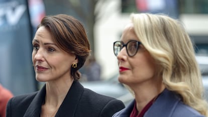 Suranne Jones y Julie Delpy, en el segundo episodio de 'Rehén'.