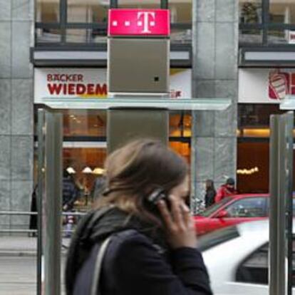 Telefónica advierte de la necesidad de fusiones en las 'telecos' alemanas