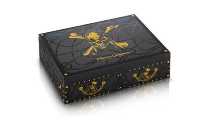 La caja cofre de la edición especial Piratas del Caribe