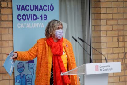 Alba Vergés en una rueda de prensa como consejera de Salud en diciembre de 2020.