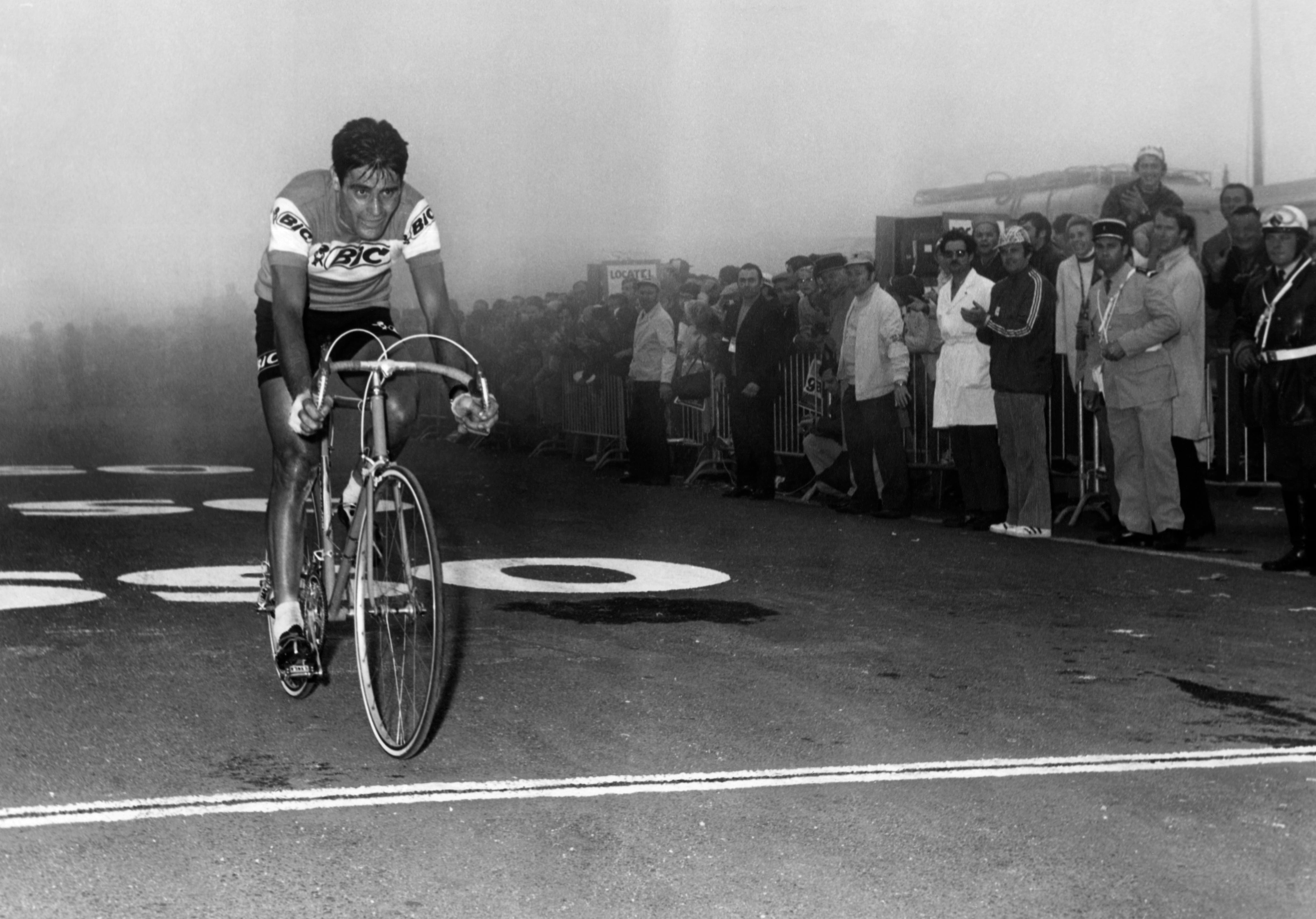 El día que media España lloró: un cantar de gesta para el ciclista Luis Ocaña