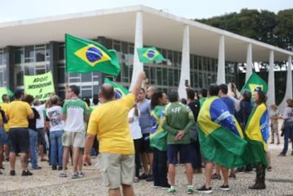 Manifestantes em Brasília.