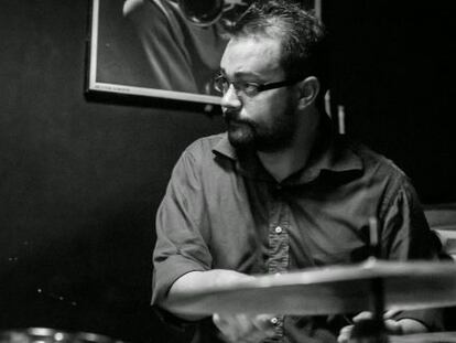 El batería brasileño Igor Tavan.