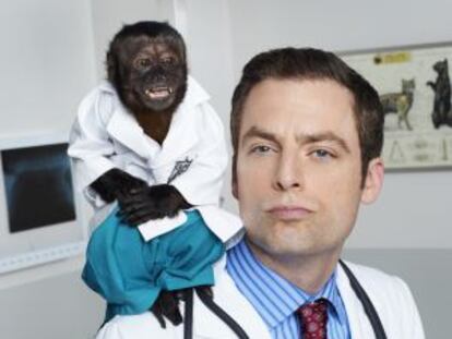 El actor Justin Kirk, protagonista de 'Animal practice'.