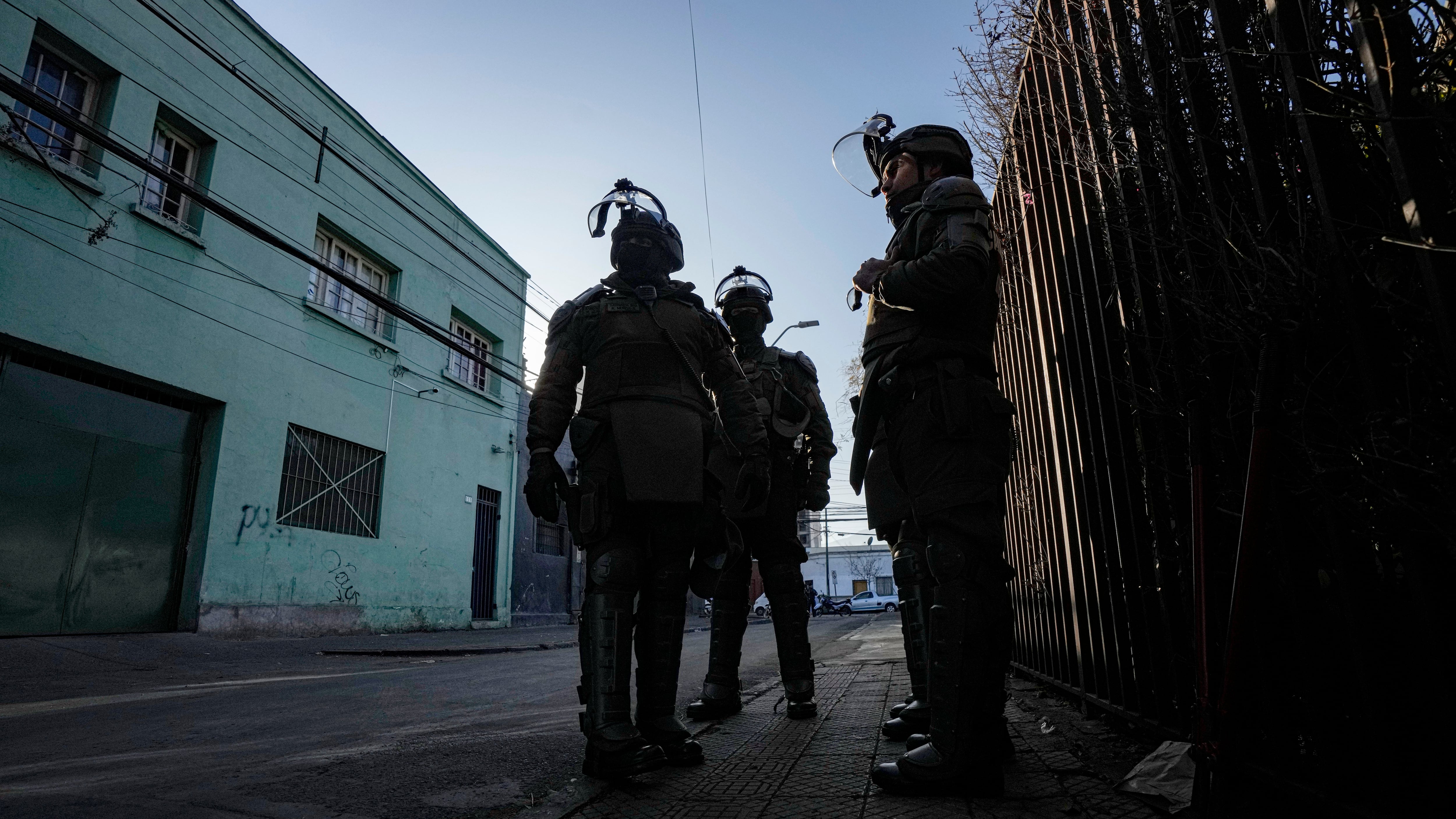 Los chilenos pobres son los más preocupados por la delincuencia, los asaltos y los robos