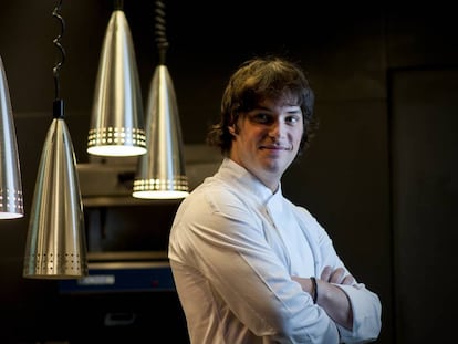 Jordi Cruz en la cocina del ABaC.