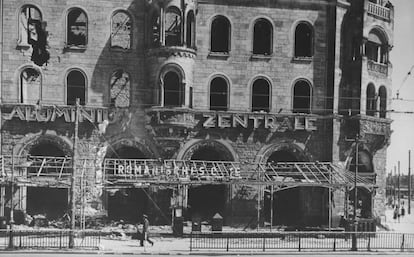 El Café Romanisches, en ruinas en 1945.