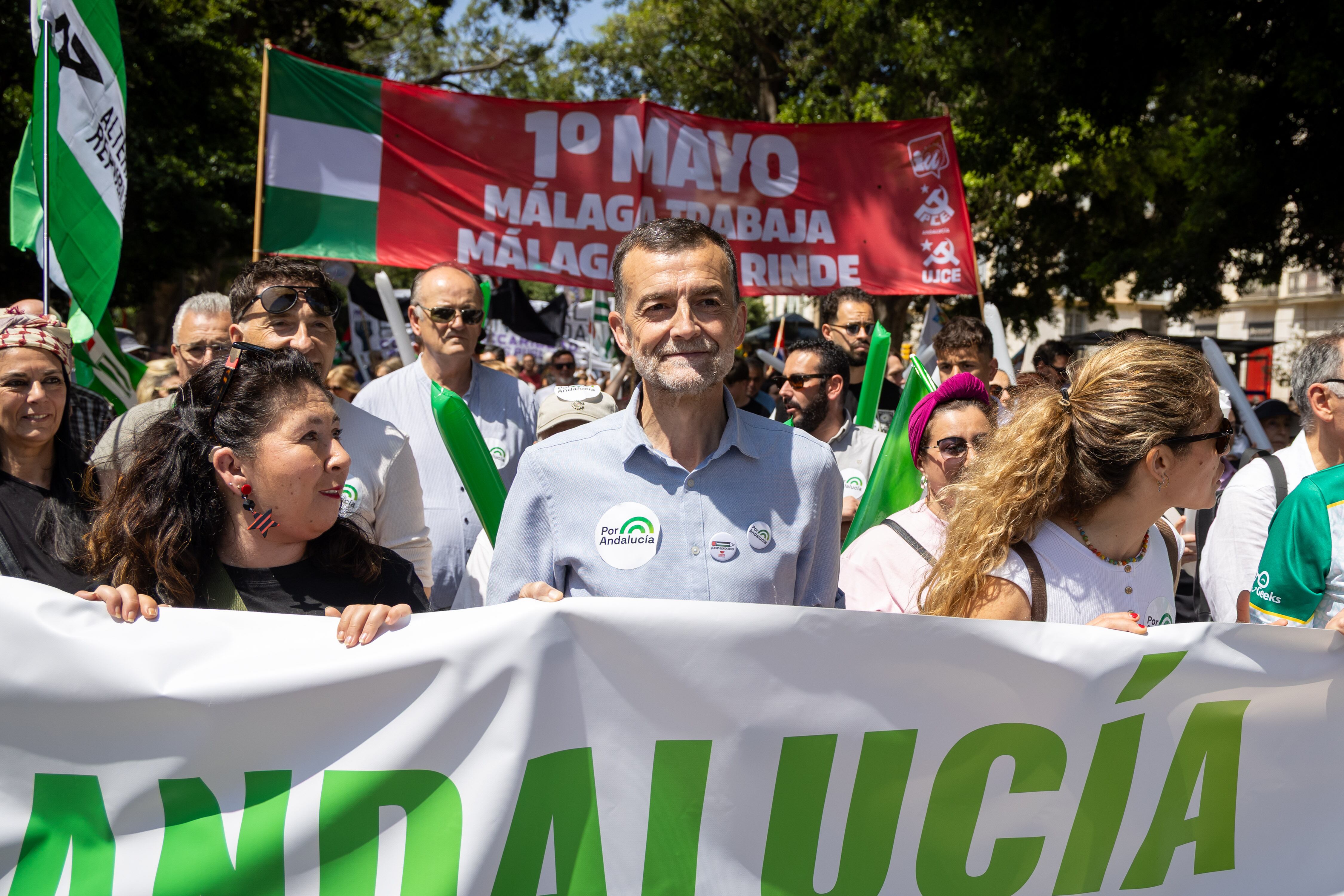 El candidato de la coalición Por Andalucía a la Junta, Antonio Maíllo, durante la protesta.