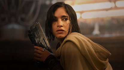 Sofia Boutella, en 'Rebel Moon. Parte 1: la niña de fuego'.